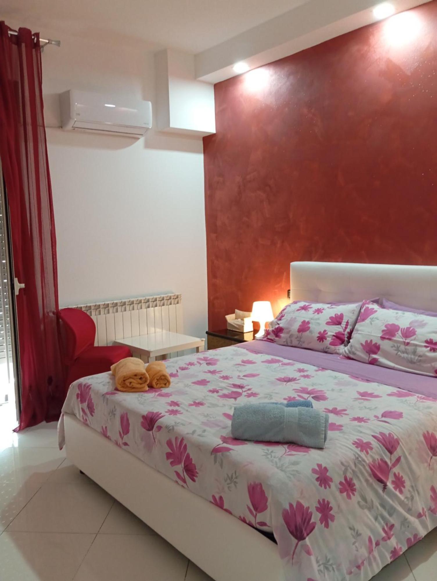 Casa Silvia Hotel Caltagirone Buitenkant foto